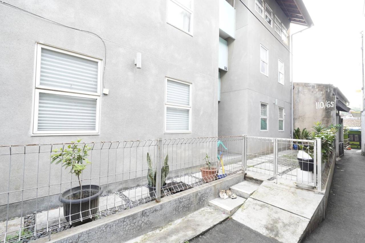 Spot On 91394 Pondok Paskal Syariah Bandung Exterior photo