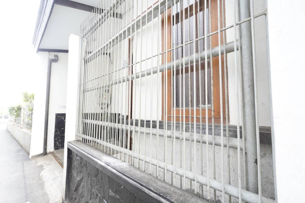 Spot On 91394 Pondok Paskal Syariah Bandung Exterior photo