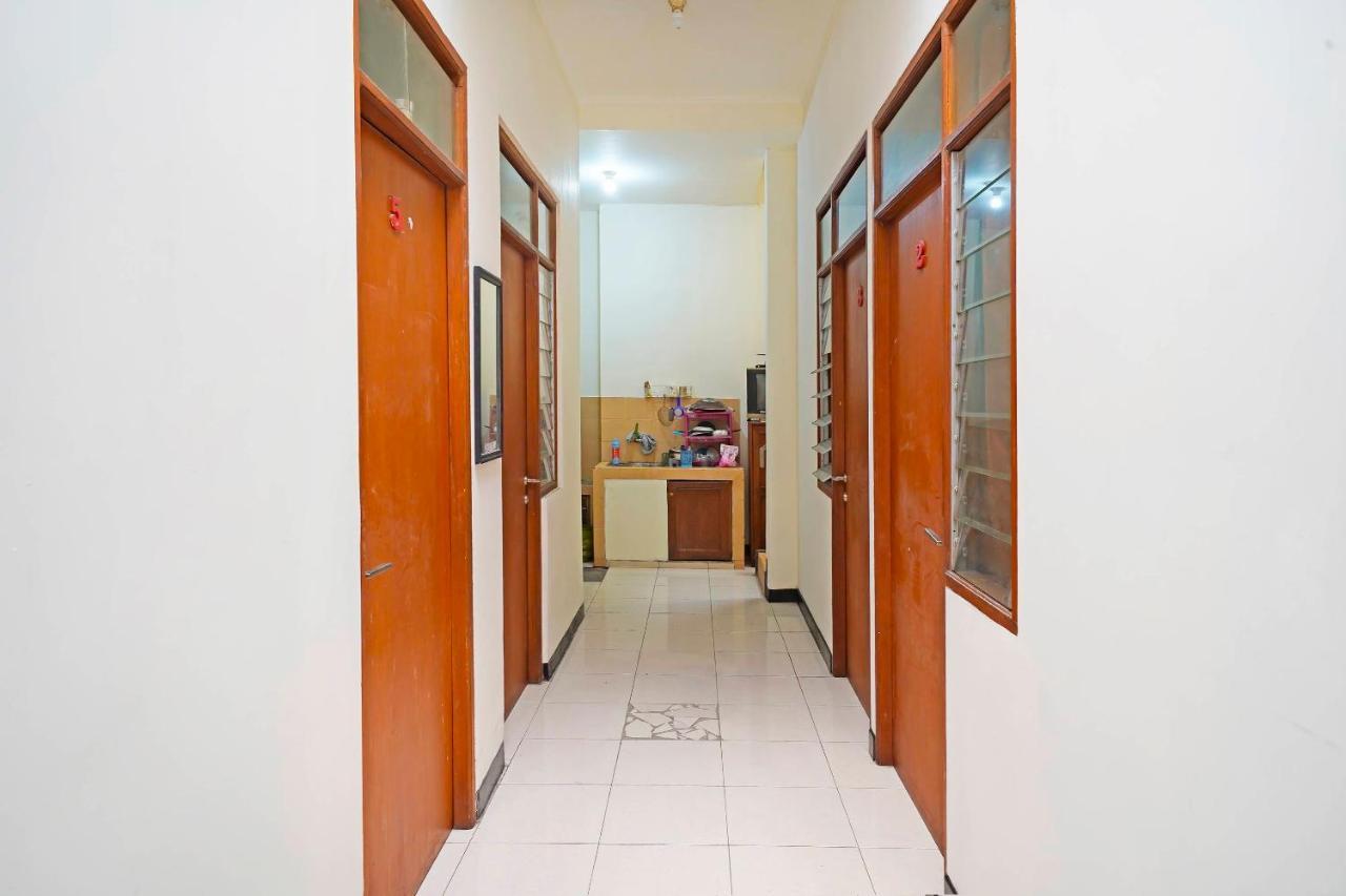 Spot On 91394 Pondok Paskal Syariah Bandung Exterior photo
